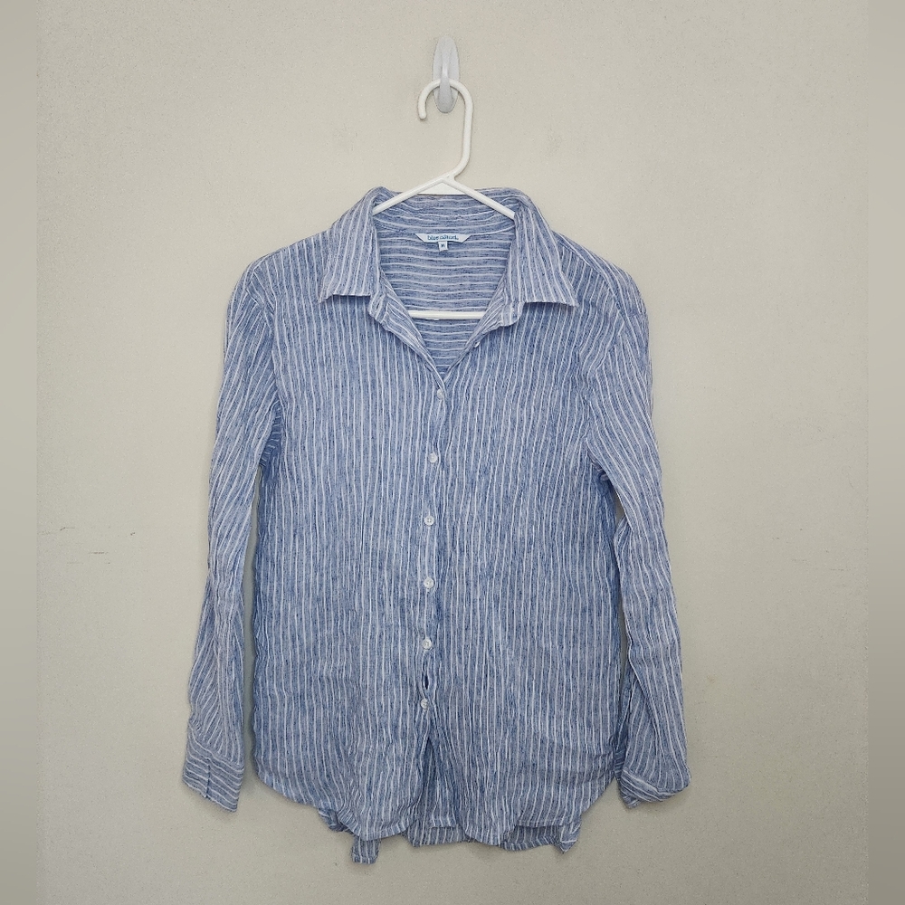 Women's Blue Island Striped Button Front Shirt Sz Medium